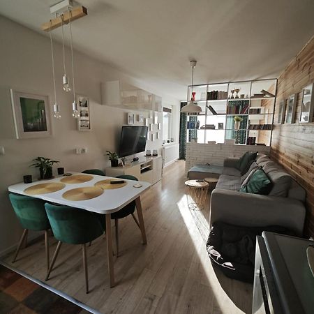 Апартаменти Apartament - Krasinskiego Клодзько Екстер'єр фото